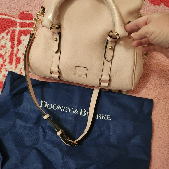 New Dooney and Bourke Satchel - Picture 6 of 15